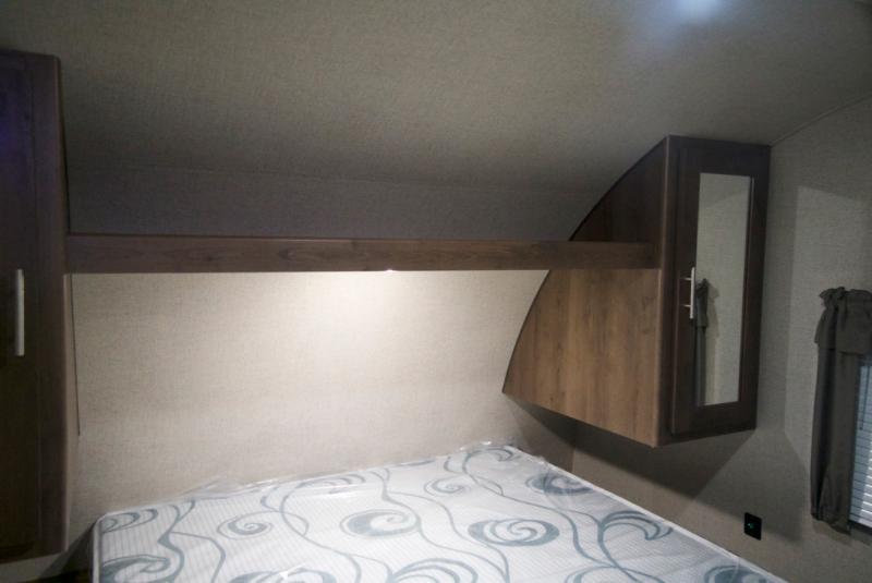 Shasta 25RK Travel Trailer Master Bedroom